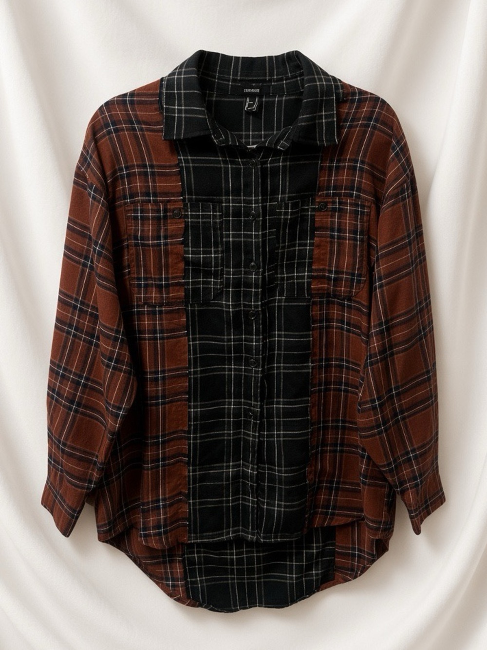 Forever 21 Two-Tone Plaid Button-Down Shirt - Navy blue & dark red